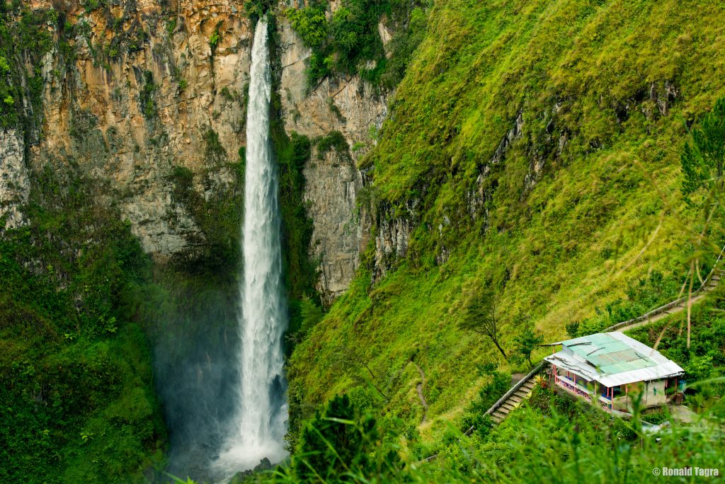 Sipiso Piso Waterfall, Sumatra, Indonesia