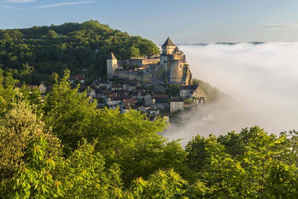 10 Best Places To Visit In France Outside Of Paris