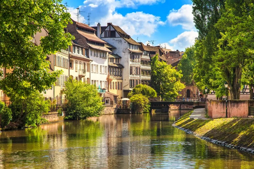 10 Best Places to Visit in France of Paris!