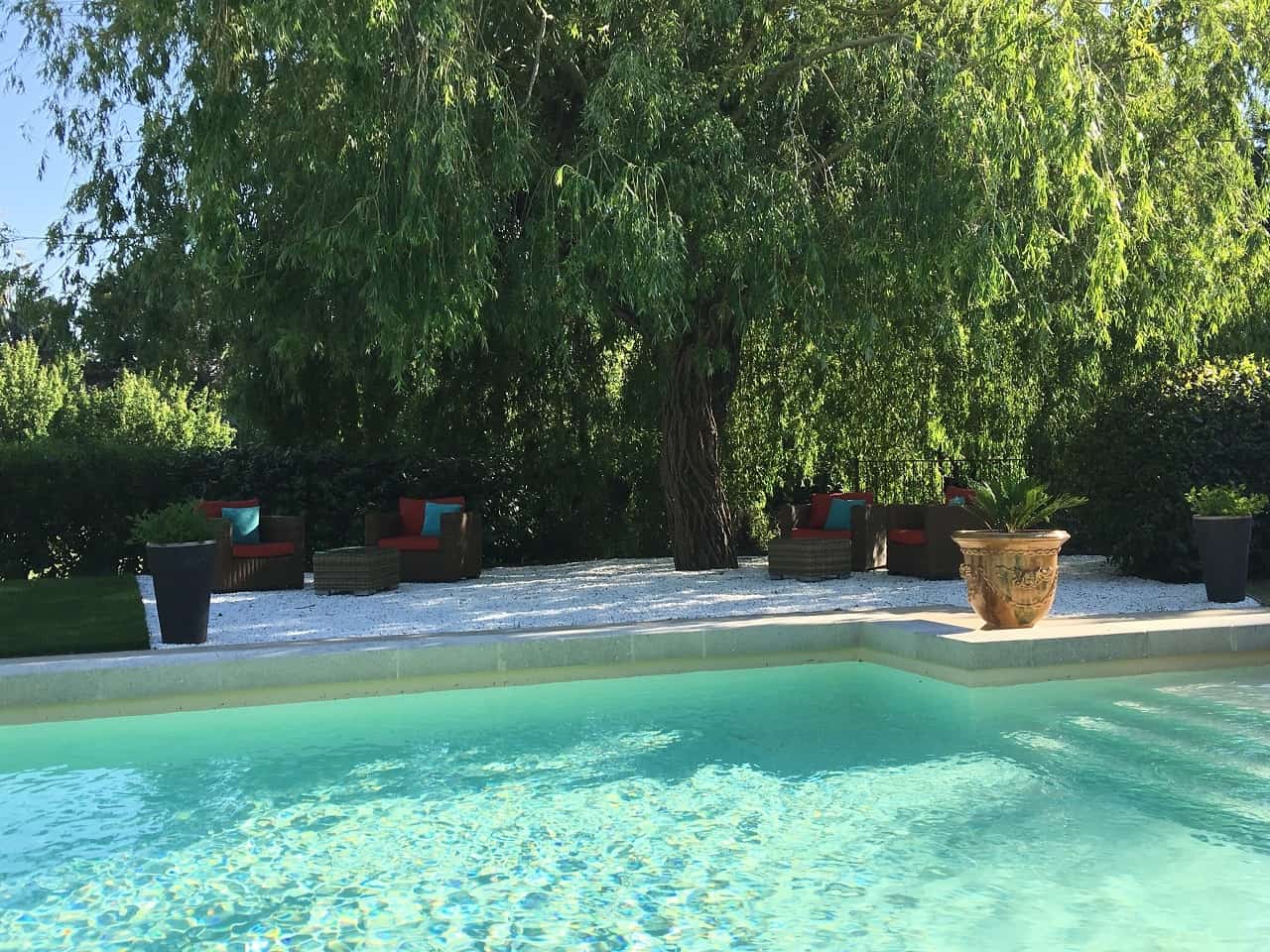 La Bastide Des Anges B&B In Avignon - Le Long Weekend