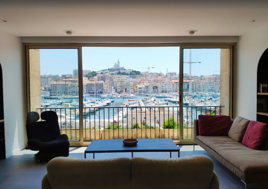 15 Best Vacation Rentals & Airbnbs In Marseille, France